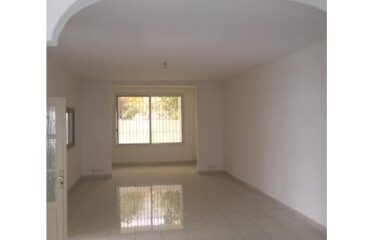 Villa 5 pièces a louer – Mermoz Dakar