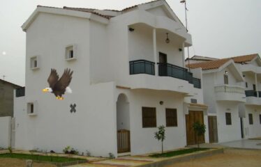 VILLA R+1 FOR SALE CORNER CITE GADAYE 190m2