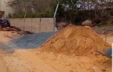 TERRAIN A VENDRE
