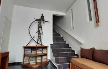 VILLA À VENDRE À DAKAR À YOFF