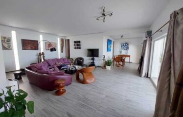 VILLA À VENDRE À DAKAR À YOFF