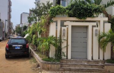 DUPLEX FOR RENT IN LES MAMELLES