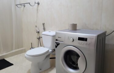 Furnished F3 in the heart of the bend