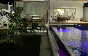 Belle villa F5 de standing à louer à Saly