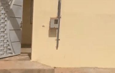 Villa basse neuve 4 pièces à louer à Ndiakhirate