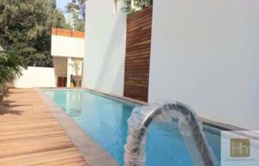 Villa for rent in Almadies