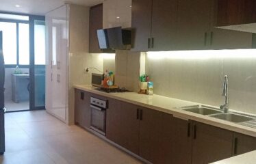 F5 apartment for rent in Mermoz opposite the corniche