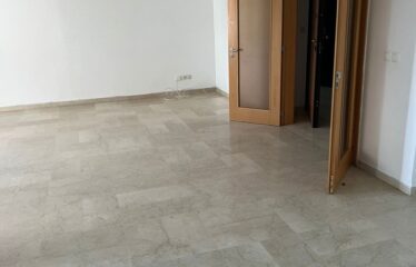 F4 apartment for rent in Point E