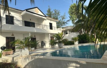 Beautiful furnished 9-room villa for rent in saly
