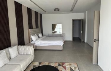 Bel appartement f5 de grand standing à louer sur la corniche ouest ( cité africa)