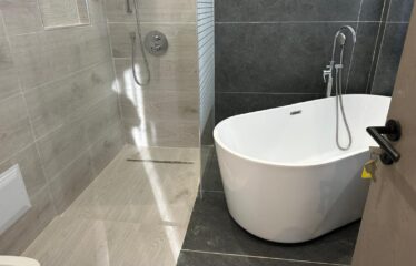 Bel appartement f5 de grand standing à louer sur la corniche ouest ( cité africa)