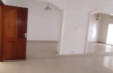 Large 8-room villa for rent in Les Almadies