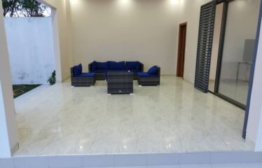 Villa meublée 4 pièces à louer à saly