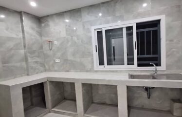 Bel appartement f4 avec terrasse personnelle à louer à yoff aéroport