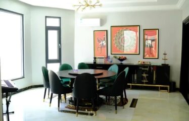 Villa R+2 de 300m² à vendre aux Almadies derrière l’hôtel King Fahd Palace