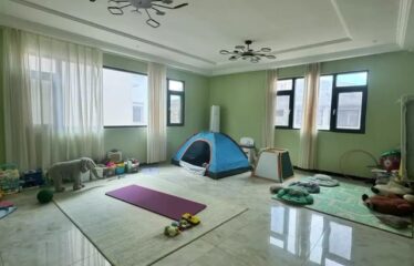 Villa R+2 de 300m² à vendre aux Almadies derrière l’hôtel King Fahd Palace